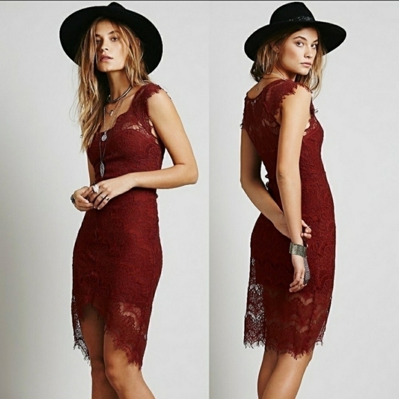 FREE People Peekaboo Lace Slip Dress sz. Small - Picture 2 of 11